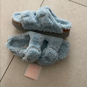 NWT $140 Papillio Birkenstock Arizona Big Buckle Teddy Blue 39 / US 8